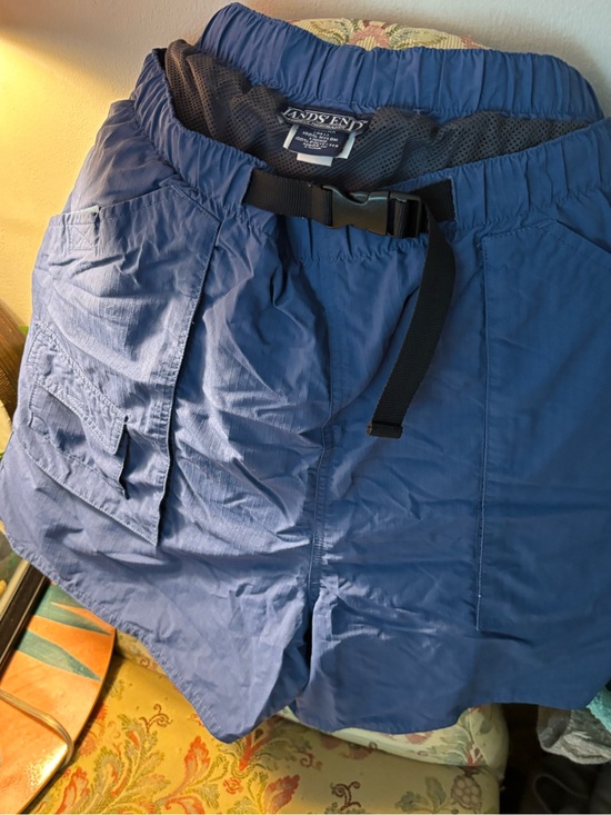 Lands' End Pants - Lands' End Women’s Navy Blue Cargo Shorts with Built-In Belt